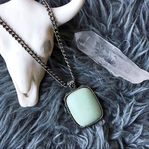 LUCKY BRAND 🍀 Green Stone statement necklace